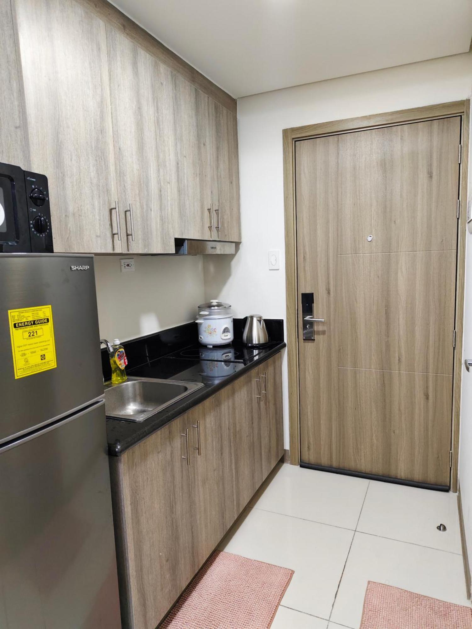 Cozy Easy Escape * Manila